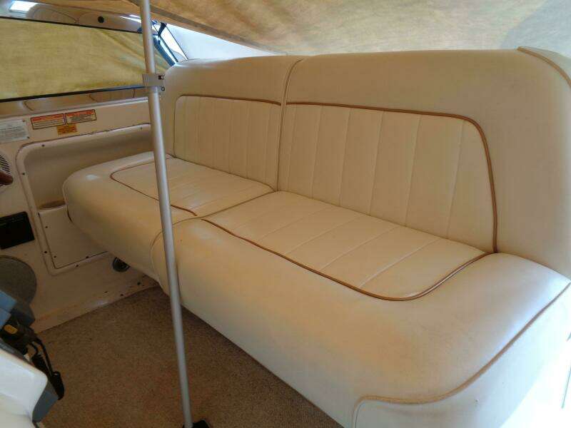 1997 Sea Ray 370 Sundancer