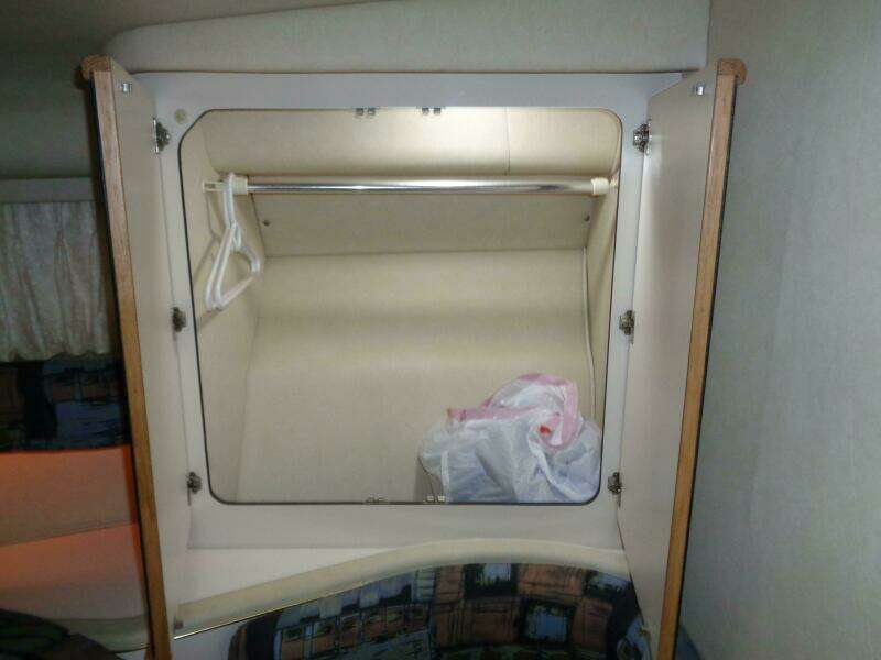 1997 Sea Ray 370 Sundancer