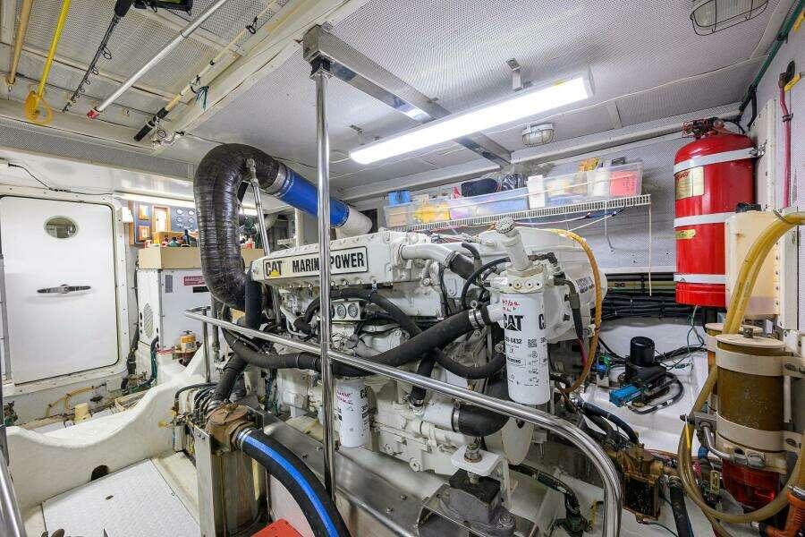 2001 Ocean Alexander 602 MKI