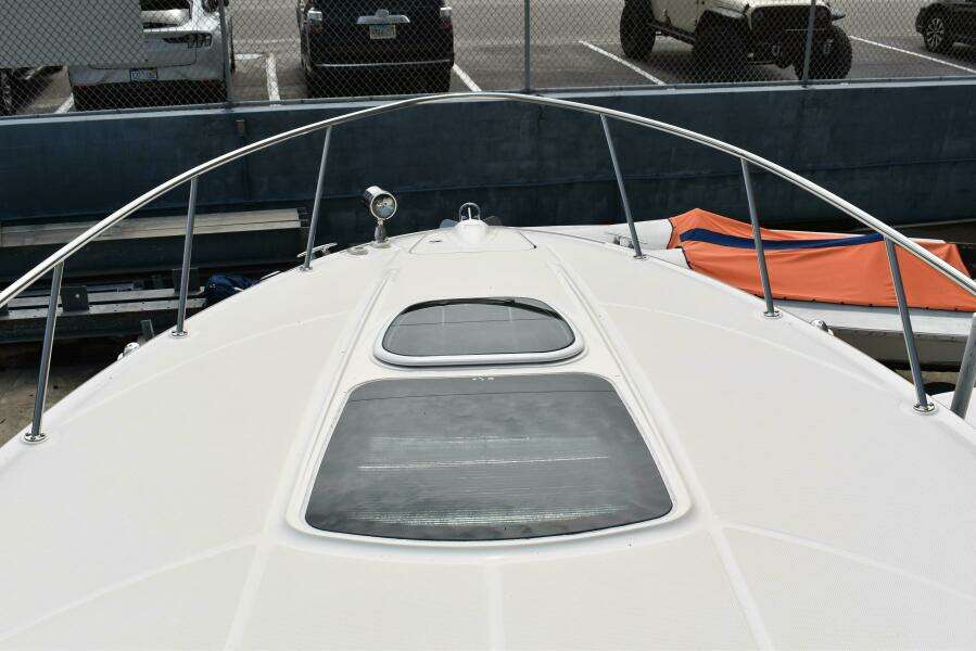 2011 Sea Ray 310 Sundancer
