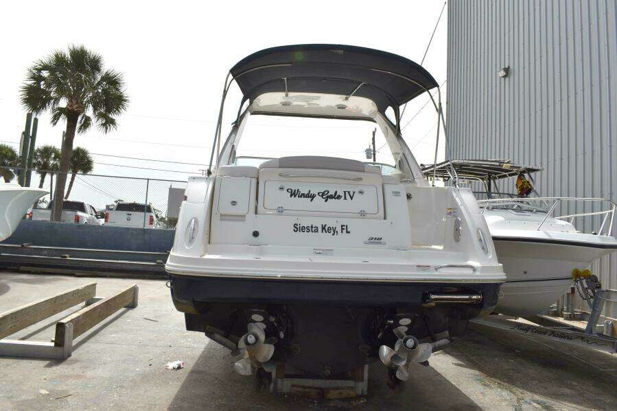 2011 Sea Ray 310 Sundancer