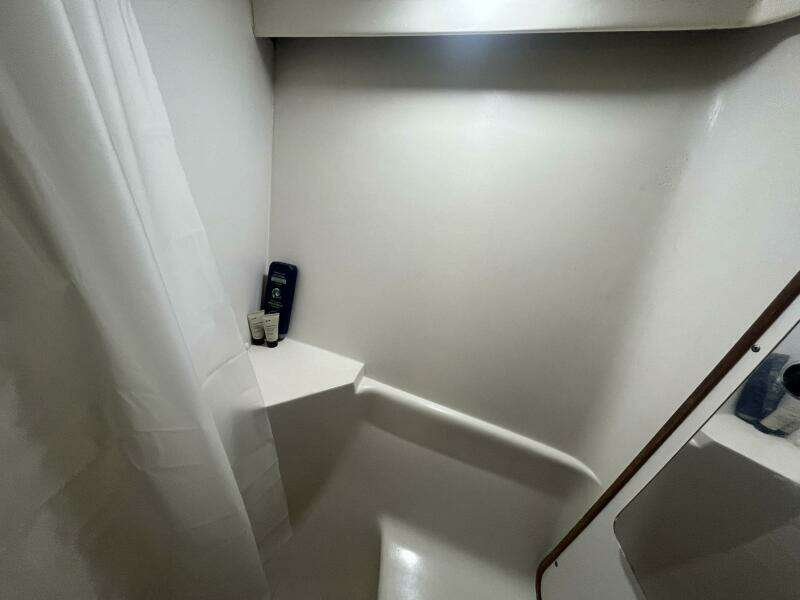 1999 Catalina 42 MK II