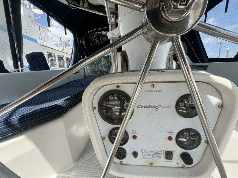 1999 Catalina 42 MK II