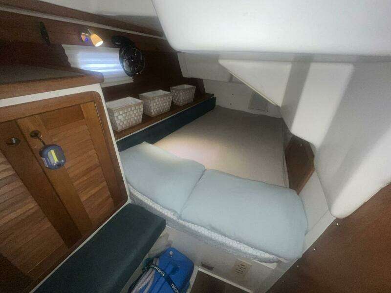 1999 Catalina 42 MK II