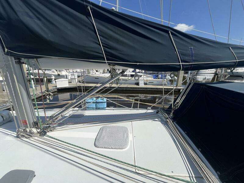 1999 Catalina 42 MK II