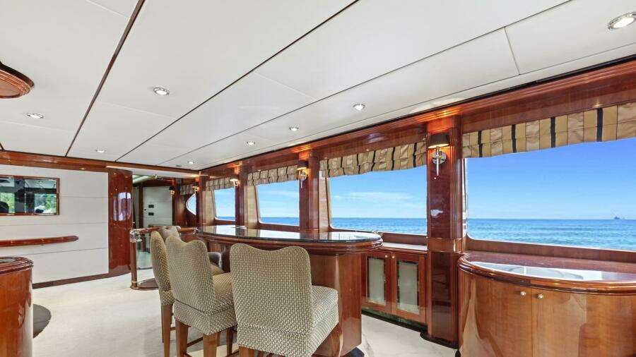 MY DESTINY 98'/29.87m Destiny 2001