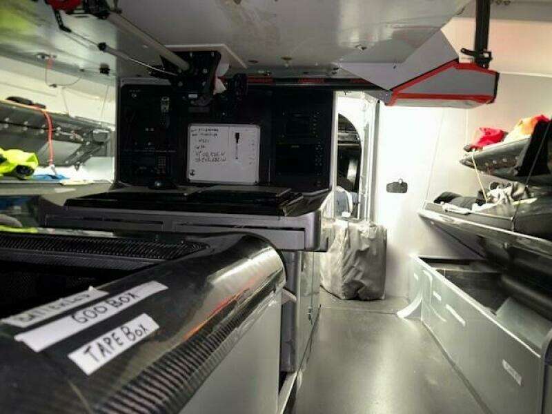 2008 New England Boatworks 