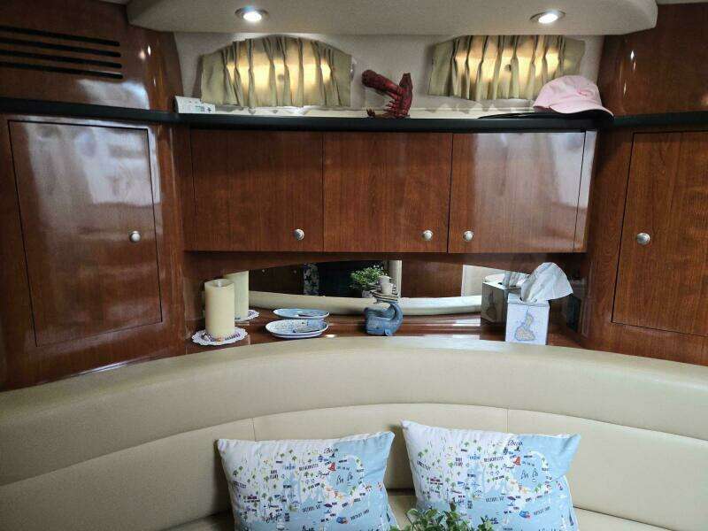 2006 Sea Ray 320 Sundancer