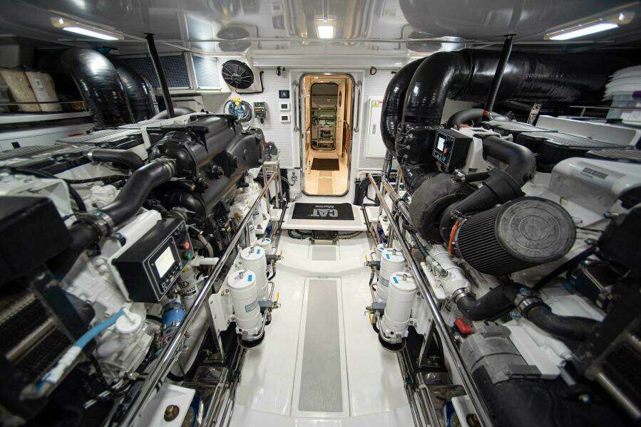 2023 Marlow Explorer 70E-CB