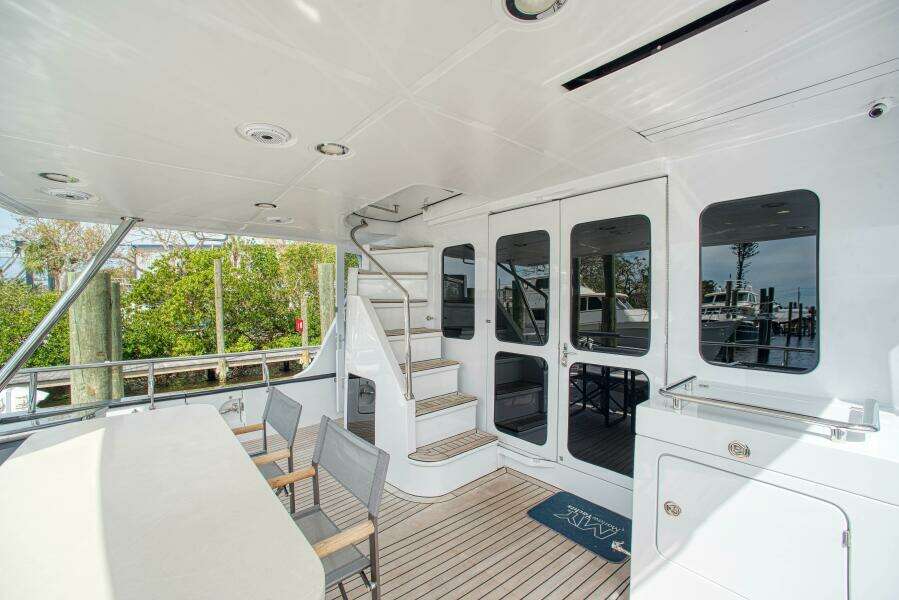 2023 Marlow Explorer 70E-CB