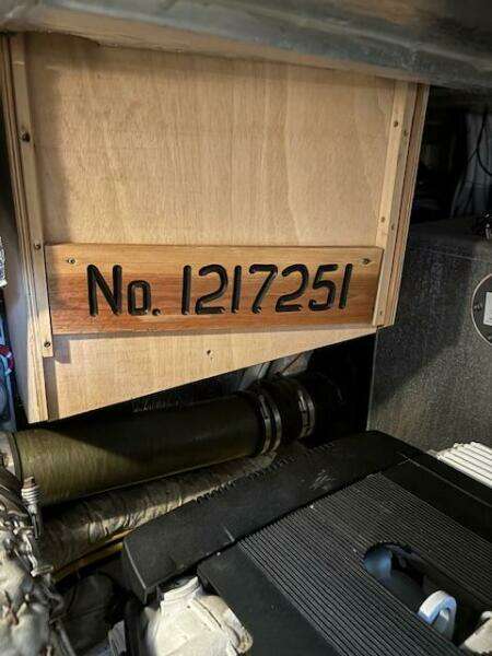 2006 Carver 43 Motor Yacht