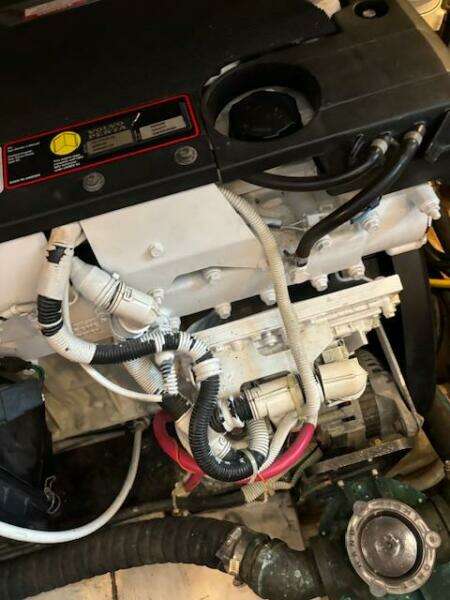 2006 Carver 43 Motor Yacht