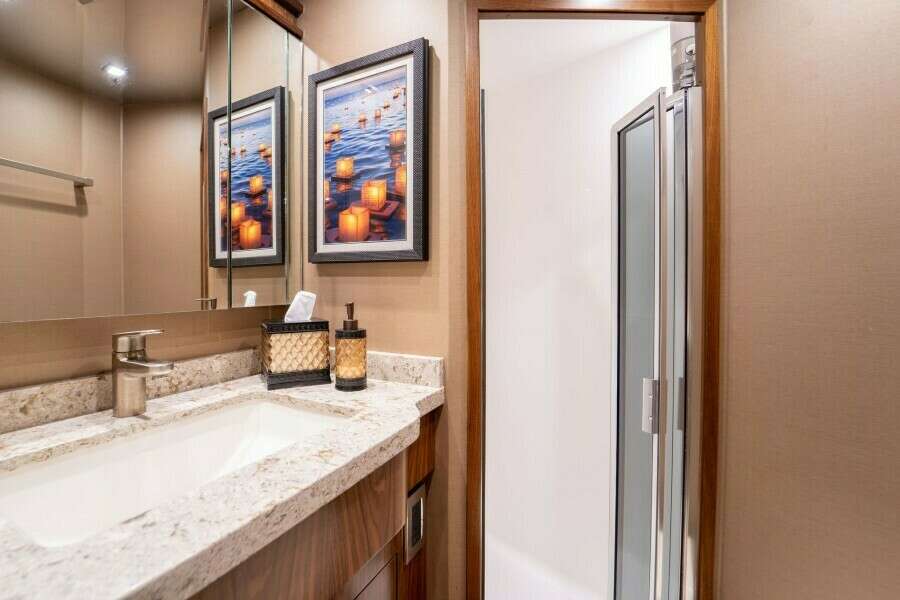 2018 Viking 72 Convertible - Wrapped Up