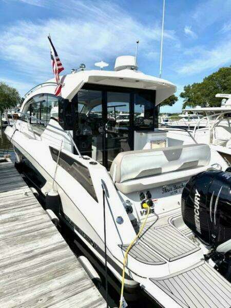 2020 Four Winns Vista 355 Coupe OB