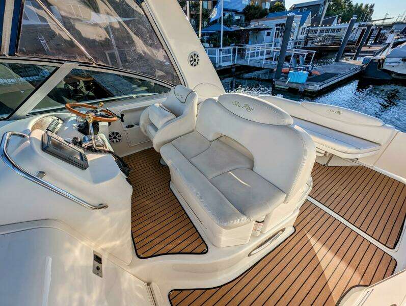 2000 Sea Ray 340