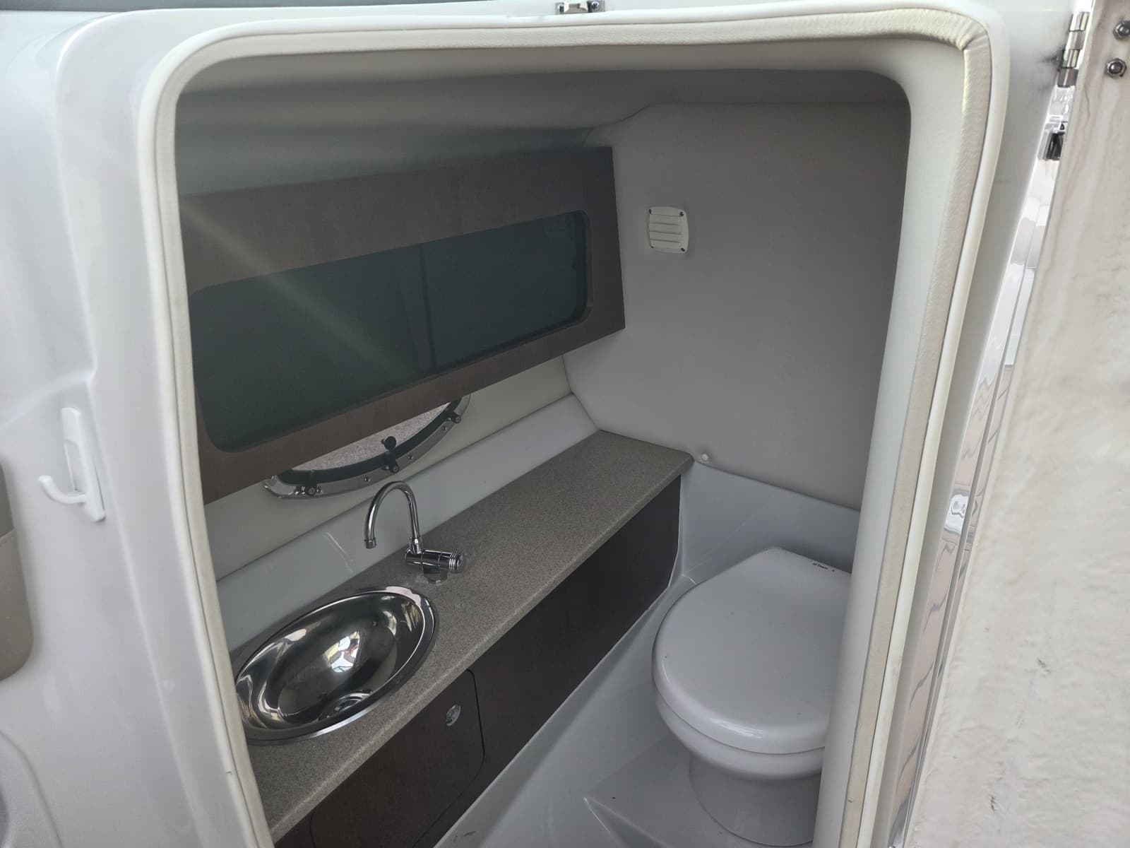 2015 Crownline 285 SS