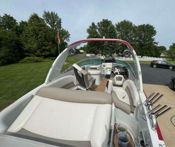 2015 Crownline 285 SS