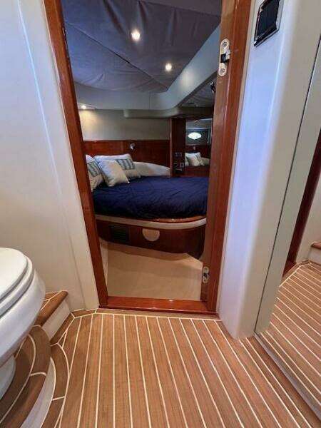 2006 Viking Princess 58V