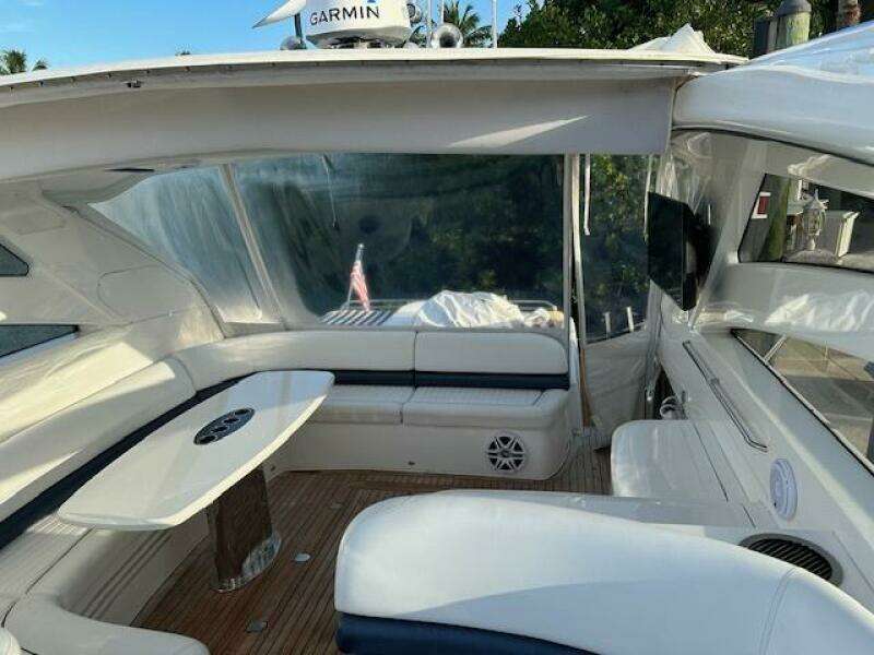 2006 Viking Princess 58V
