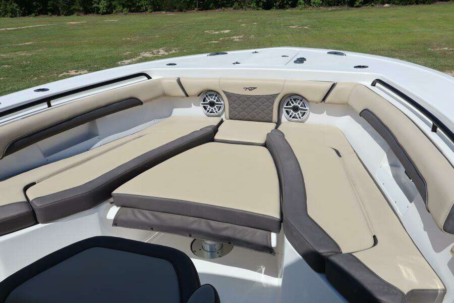 2022 Tidewater 272LXF