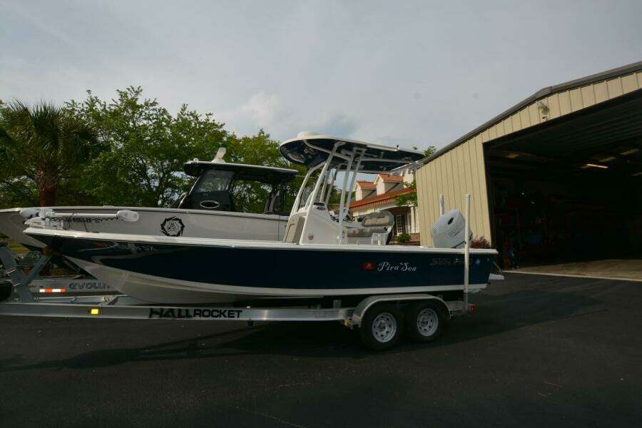 2021 Sea Pro 228 Bay