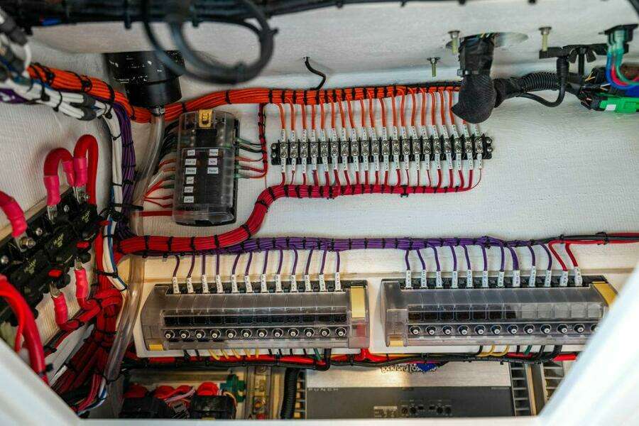 2026 Reef Runner 340