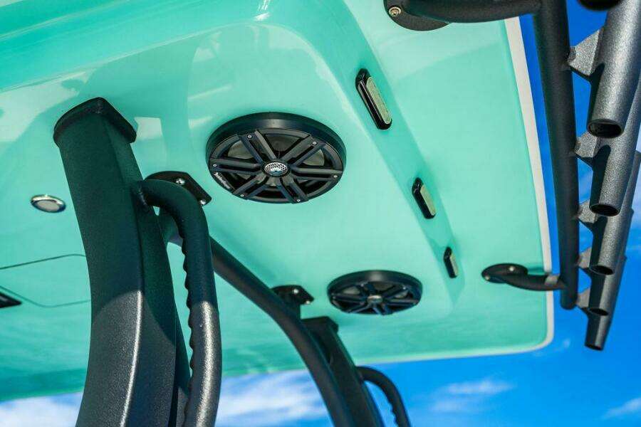 2026 Reef Runner 340