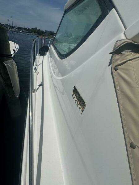 2006 Tiara Yachts 43 Sovran