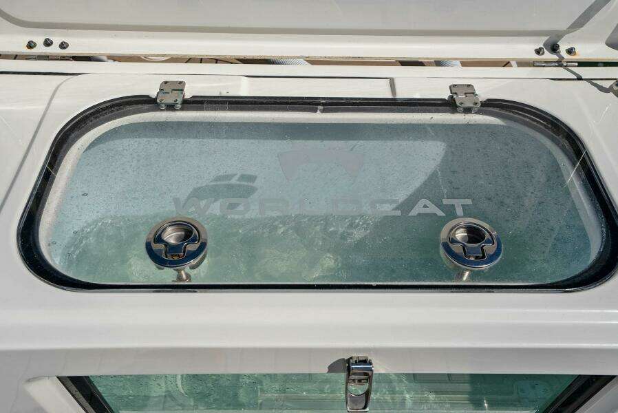 2022 World Cat 400 CC-X - Livewell