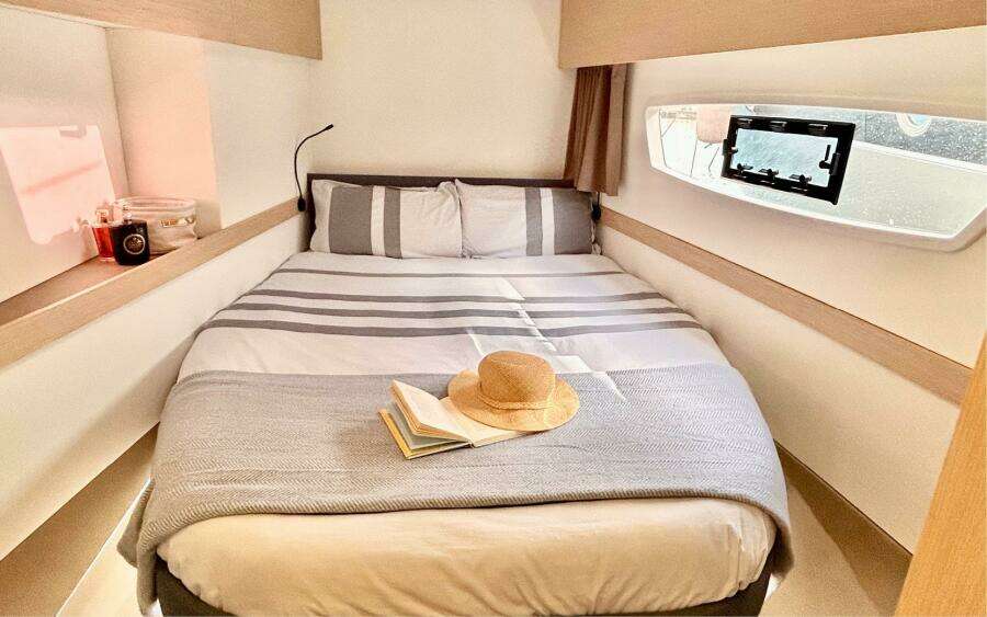 2023 Fountaine Pajot Astrea 42