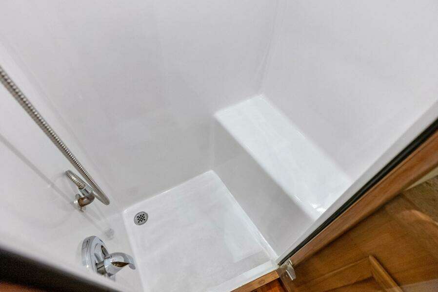 2018 Custom Carolina 35 Express