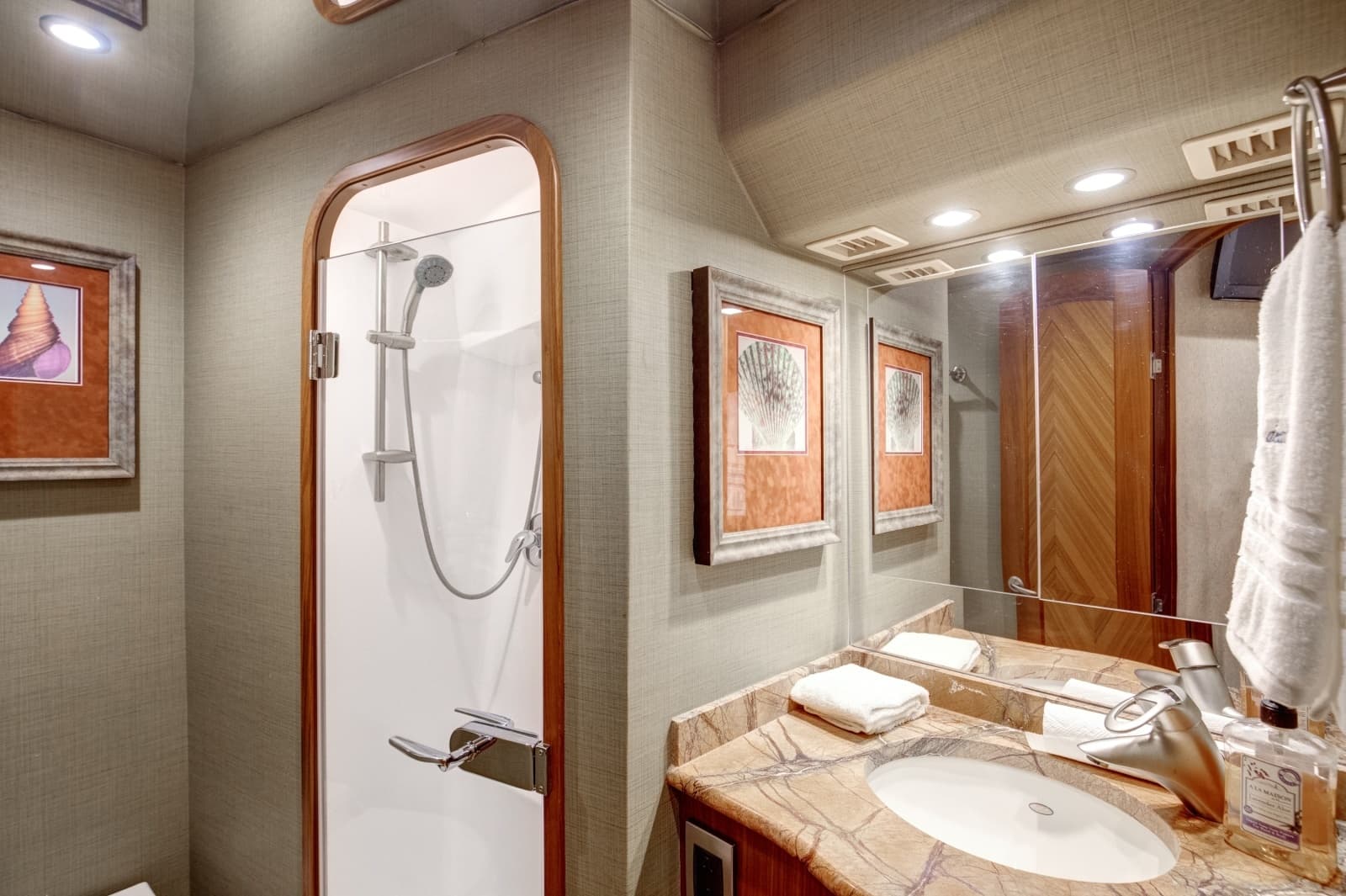 Viking 82 - Done Deal -  Head