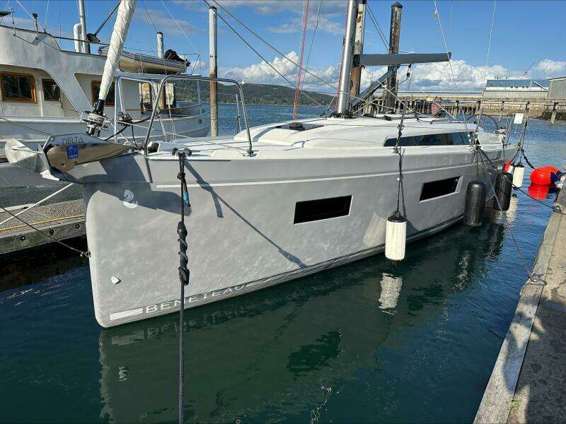 2023 Beneteau Oceanis 34.1