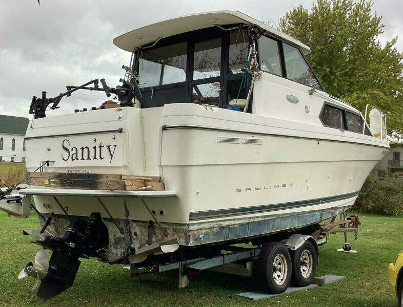 2002 Bayliner 2859