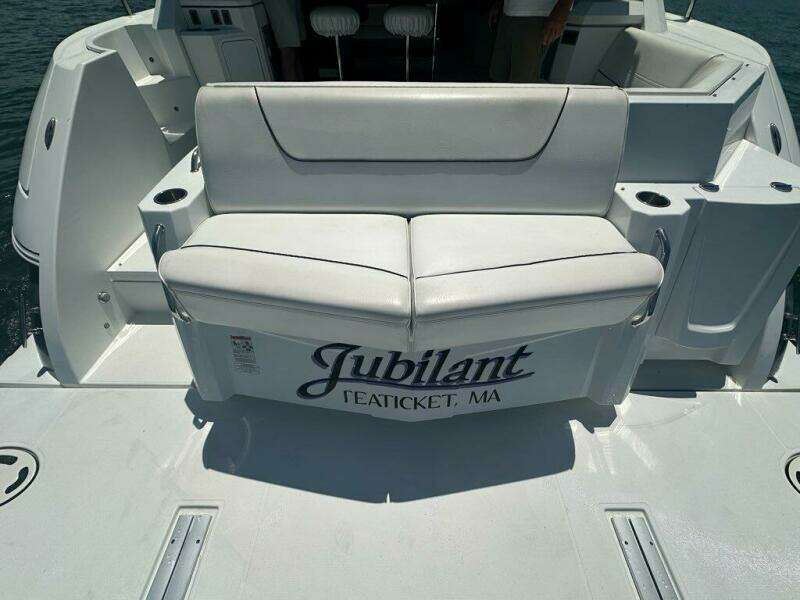 2015 Cruisers Yachts Cantius