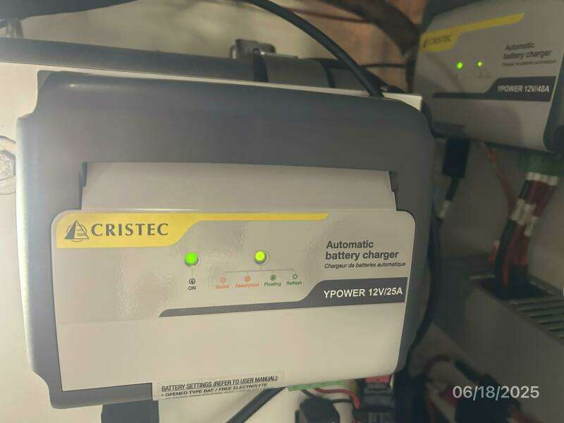 42' Prestige battery charger1