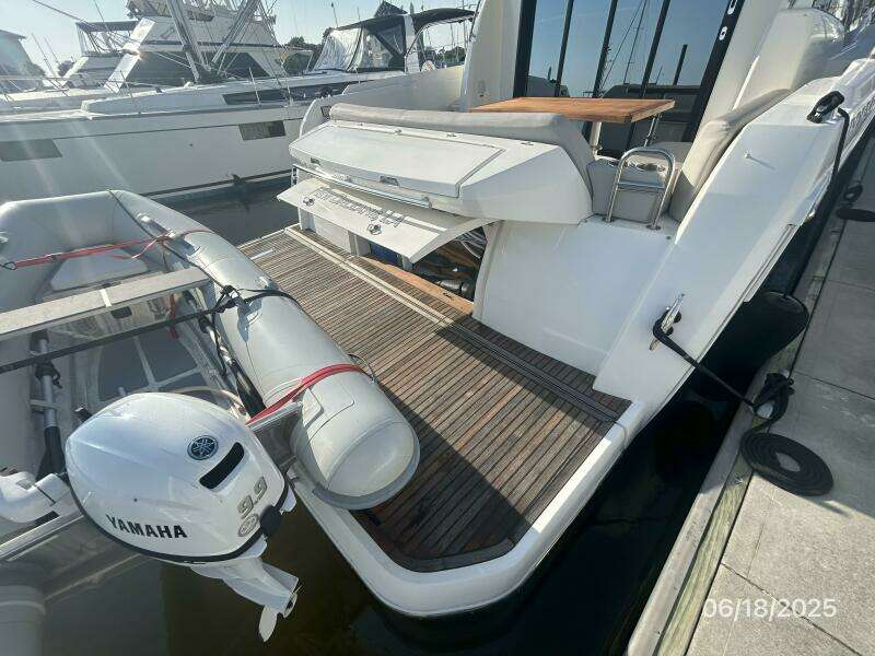 42' Prestige swimplatform