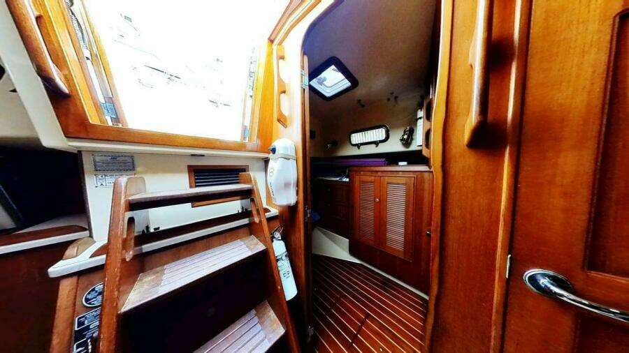 2000 Island Packet 420