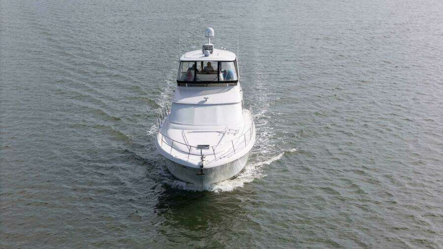 2000 Sea Ray 480 Sedan Bridge Power 9850225 983774499 0 240620250703 6