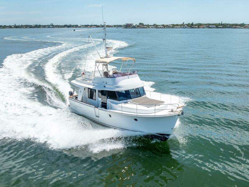 2015 Beneteau Swift Trawler 34