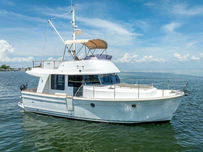 2015 Beneteau Swift Trawler 34