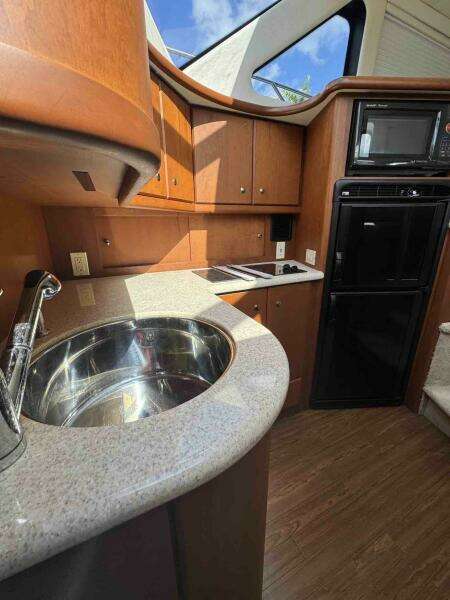 34c Silverton galley 3
