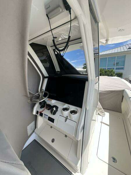 2024 World Cat 280CCX