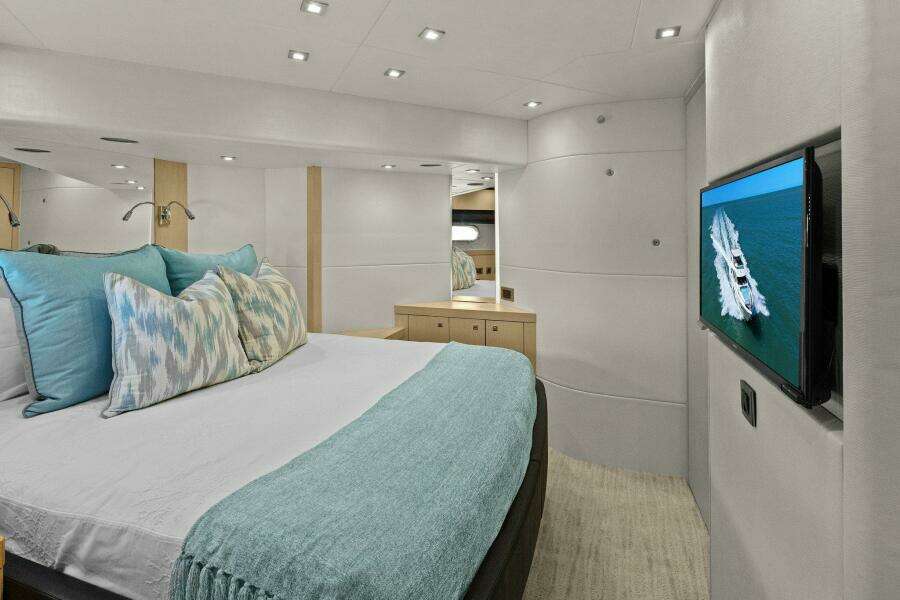 2013 Sunseeker 73 Manhattan