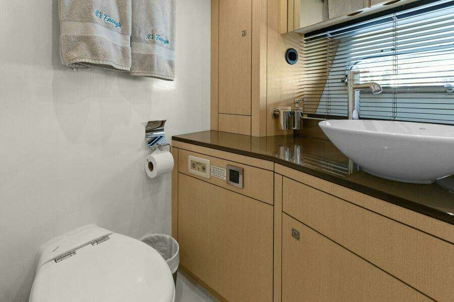 2013 Sunseeker 73 Manhattan