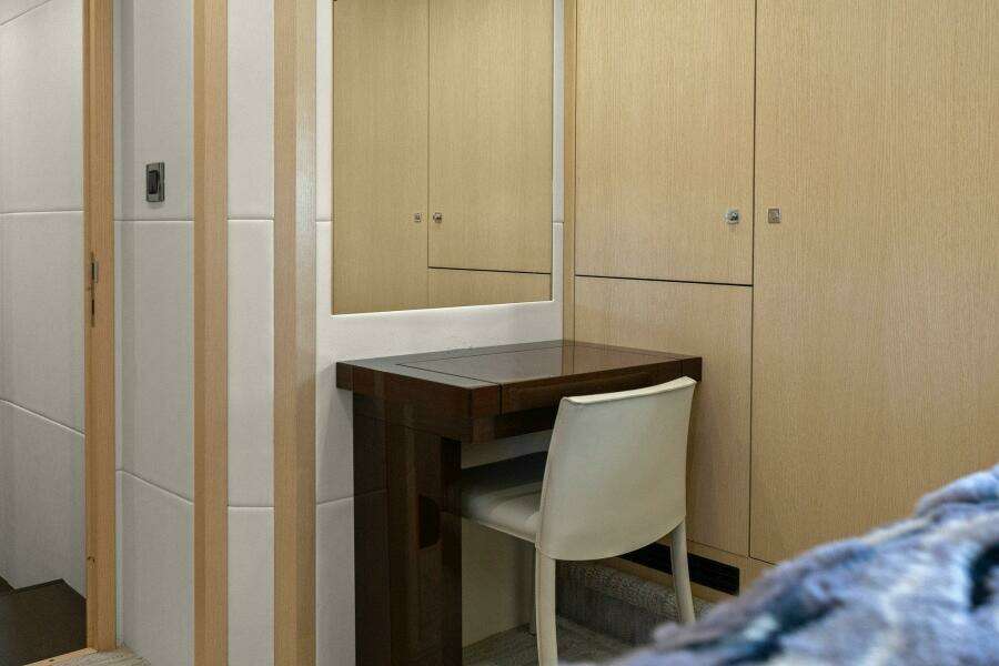 2013 Sunseeker 73 Manhattan