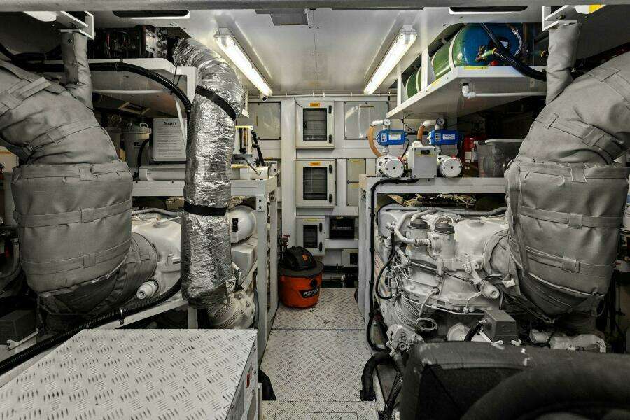 2013 Sunseeker 73 Manhattan