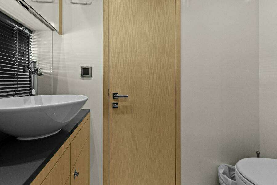 2013 Sunseeker 73 Manhattan