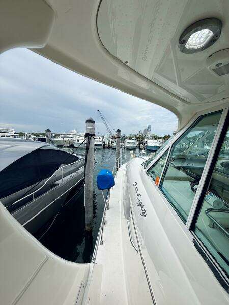 2003 Sea Ray 480 Motor Yacht