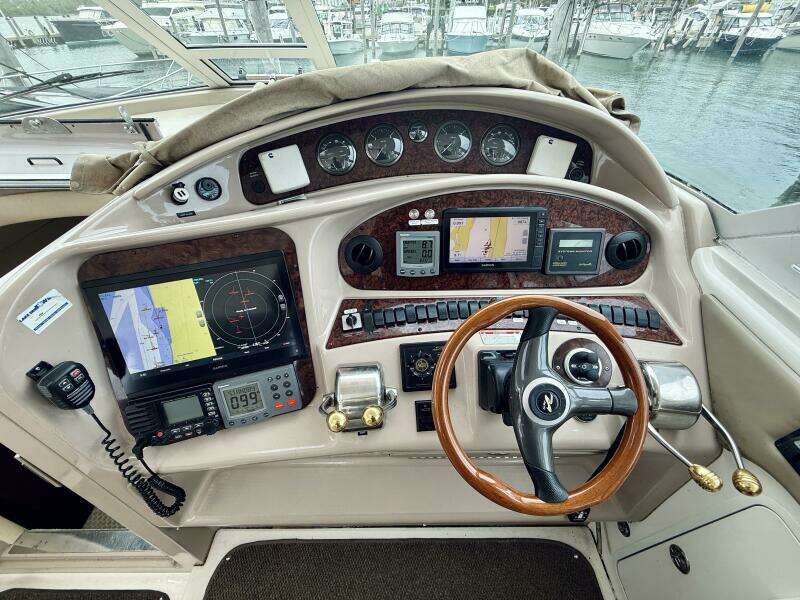 2003 Sea Ray 480 Motor Yacht